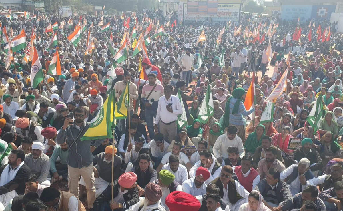 हनुमानगढ़: संगरिया धान मंडी में किसानों की महापंचायत, एथेनॉल फैक्ट्री के विरोध में इंटरनेट सेवा निलंबित