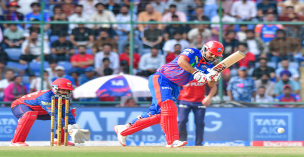 6,4,4,4, 4, 6... नीतीश राणा ने बार्टलेट के ओवर में कूटे 28 रन