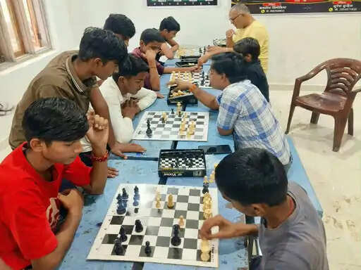 टोंक में शतरंज प्रतिभाओं को मिलेगा नया मंच, मदरलैंड स्पोर्ट्स एकेडमी ने शुरू की ट्रेनिंग