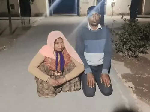 अवैध संबंधों में रोड़ा बना पति तो पत्नी ने प्रेमी संग मिलकर गला घोंट कर दी हत्या, वीडियो में जानें खेत के कुएं के पास फेंकी लाश