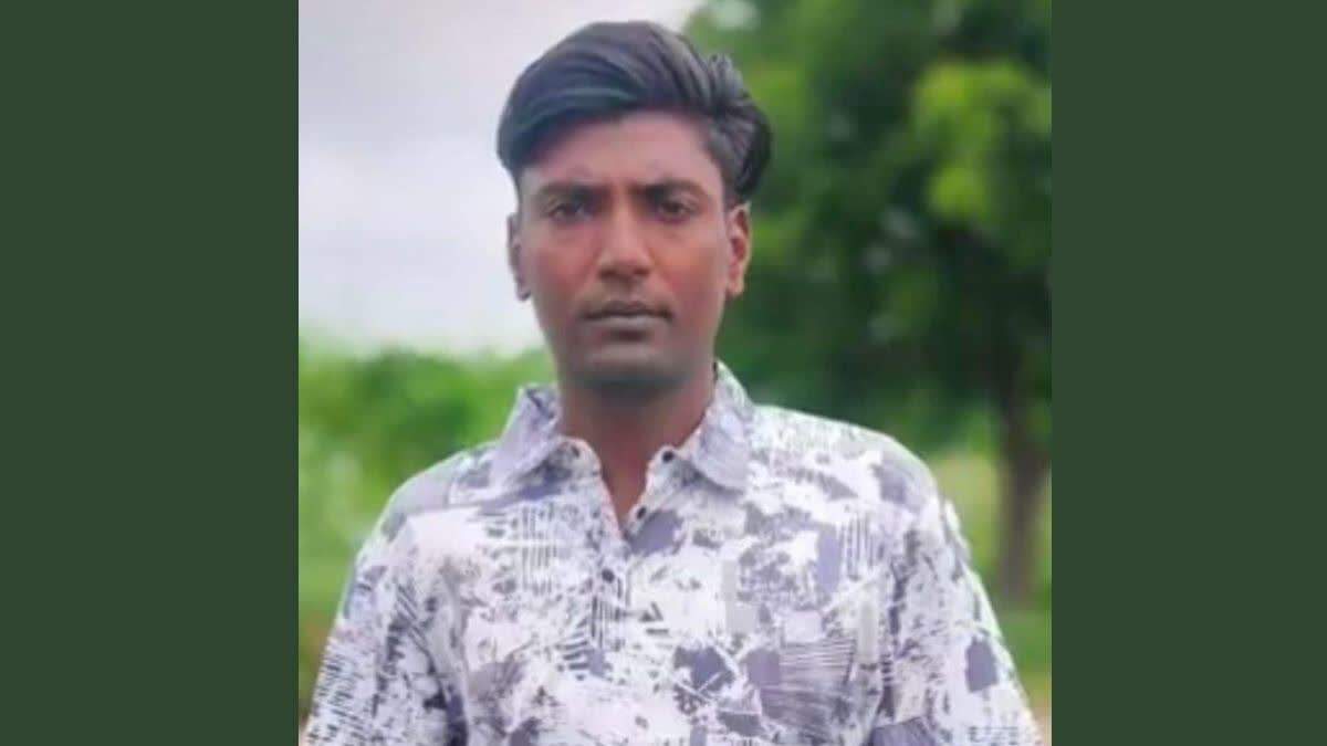 अमेरिका–इज़राइल–ईरान युद्ध की चपेट में आया राजस्थान का युवक, एक्सक्लुसीव वीडियो मे देखें ओमान पोर्ट पर मिसाइल हमले में मौत