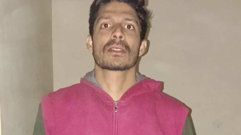 पाकिस्तान में एंट्री की कोशिश करता संदिग्ध भारत-पाक सीमा पर गिरफ्तार, 2017 में भी की थी ऐसी हरकत