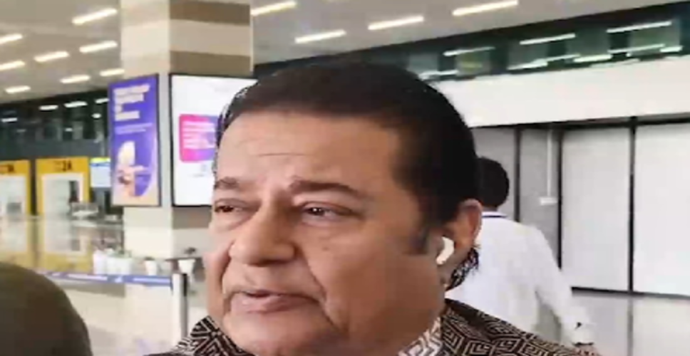 भजन गायक अनूप जलोटा ने की नीतीश कुमार की तारीफ, कहा-बिहार को न्यूयॉर्क जैसा बना दिया