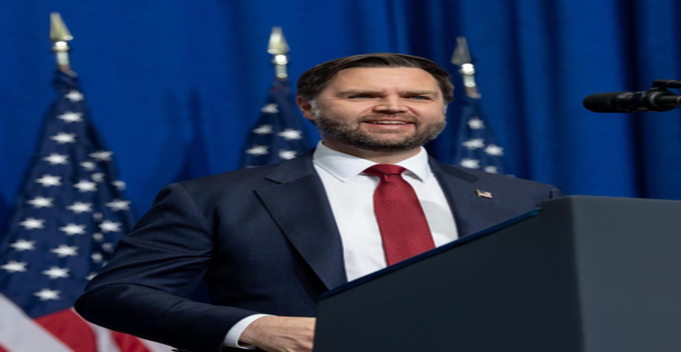 अमेरिका-ईरान शांति वार्ता के लिए वेंस पहुंचे पाकिस्तान, ईरानी डेलिगेशन में 71 लोग शामिल