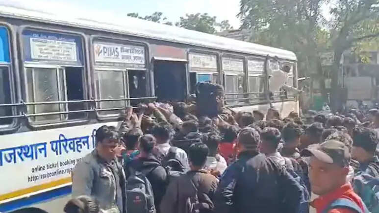 REET परीक्षा के अभ्यर्थियों के लिए मुफ्त बस सेवा, अतिरिक्त रोडवेज बसों की हुई तैनाती