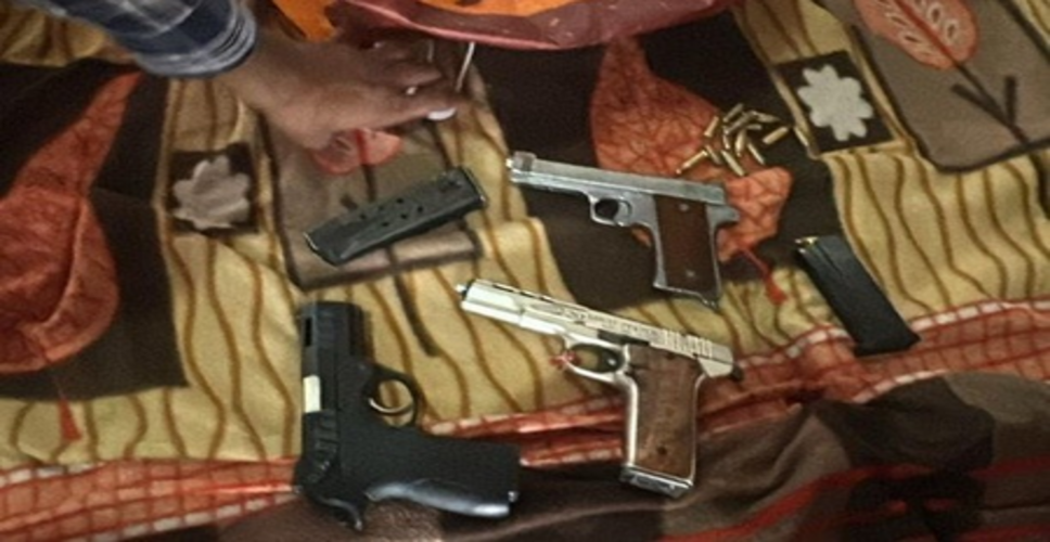 पंजाब पुलिस को मिली बड़ी सफलता: बंबीहा गैंग के दो बदमाश गिरफ्तार, हथियारों का जखीरा बरामद