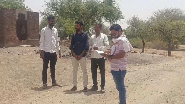 मनरेगा में बड़ा फर्जीवाड़ा उजागर: फर्जी हस्ताक्षर से मस्टररोल जारी करने का आरोप, जांच में कागज और जमीन का फर्क आया सामने