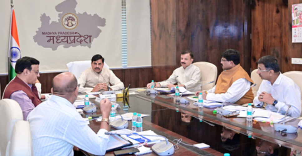 मध्&zwj;य प्रदेश में नागरिकों के लिए सुगम परिवहन सेवा योजना शीघ्र प्रारंभ करें: मुख्यमंत्री मोहन यादव