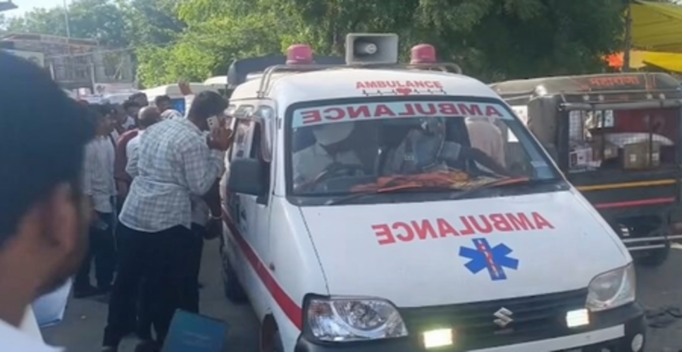 महाराष्ट्र: परभणी मंदिर हादसे पर प्रधानमंत्री मोदी ने जताया दुख, सीएम ने किया सहायता राशि का ऐलान