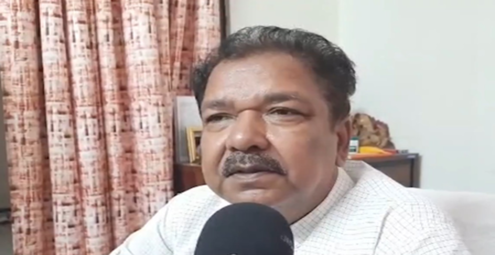 लगातार देश को गिराने की कोशिश कर रही है कांग्रेस : दिलीप जायसवाल