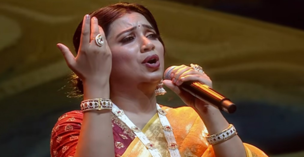 पिता के पसंदीदा भजन को आवाज देकर भावुक हुईं श्रेया घोषाल, बोलीं&ndash;'सिद्धा भजो' ने पुरानी यादों को ताजा किया