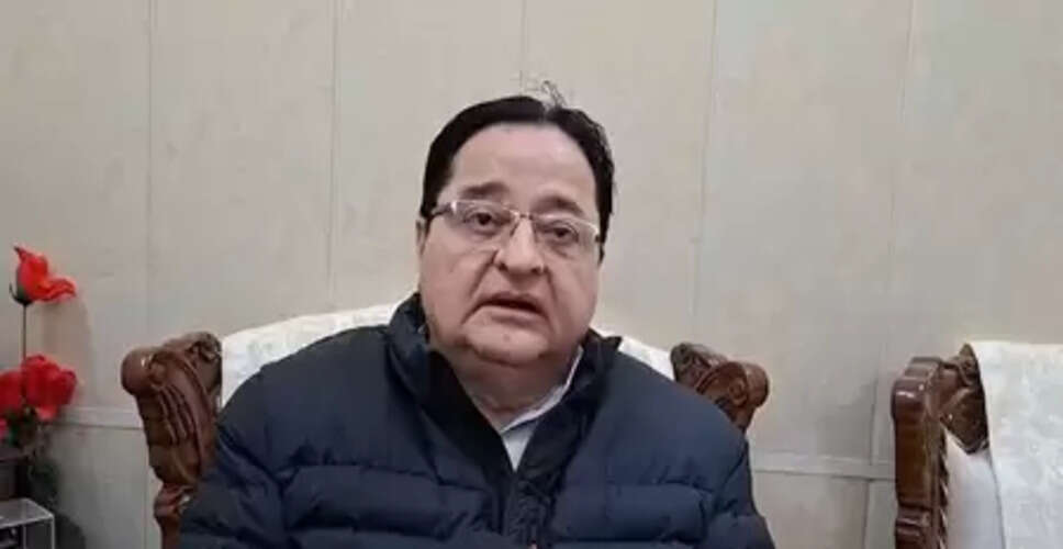 बांग्लादेश में हिंदुओं पर हो रहा हमला शर्मनाक: सपा नेता एसटी हसन