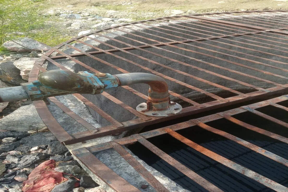 जल जीवन मिशन के बावजूद पानी संकट, अजीतगढ़ के बिगड़ावतों का बाडिया–लालपुरा में ग्रामीण परेशान