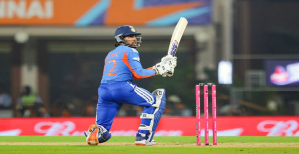 टी20 वर्ल्ड कप: ऑर्डर में डिमोशन, परफॉर्मेंस में प्रमोशन, तिलक वर्मा के लिए 'वरदान' बना बदलाव