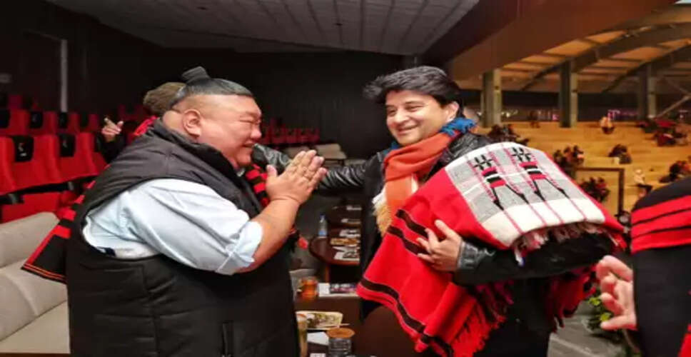 हॉर्नबिल फेस्टिवल नागालैंड के दिल में दुनिया का स्वागत कर रहा: ज्योतिरादित्य सिंधिया