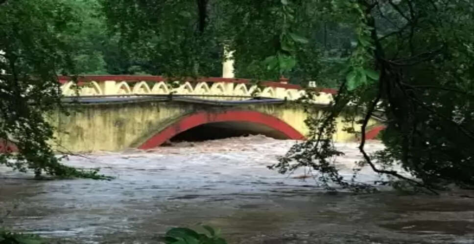 मुंबई की मीठी नदी से जुड़े घोटाले में दो ठेकेदार गिरफ्तार, 65 करोड़ का हुआ था भ्रष्टाचार