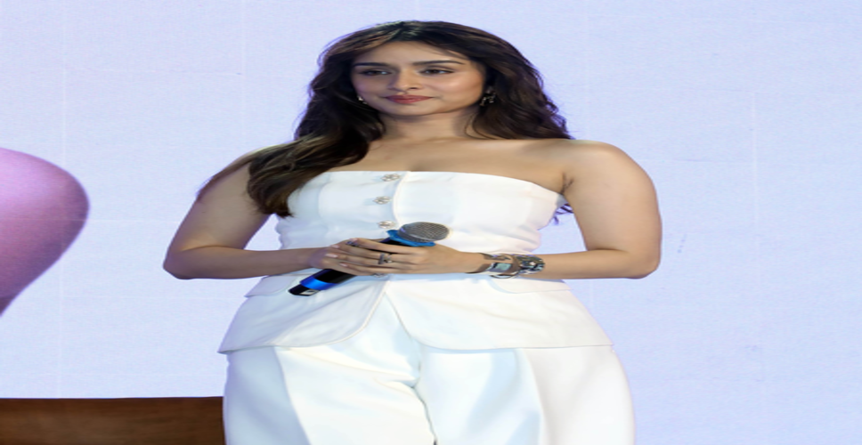 श्रद्धा कपूर ने रूमर्ड बॉयफ्रेंड की तारीफ की, बताया 'प्रतिभाशाली'