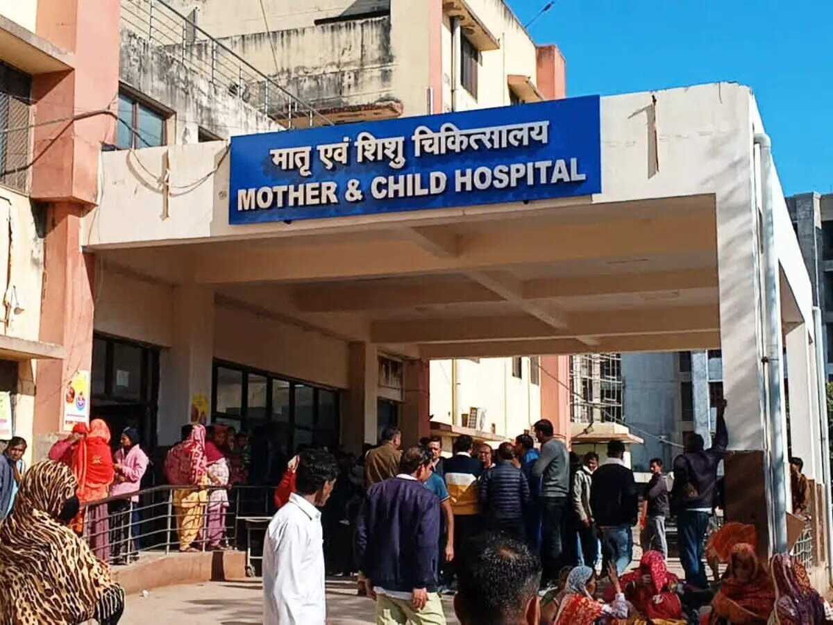 कविता और वर्षा की मौत पर परिवारों ने उठाए सवाल, निष्पक्ष जांच और 50-50 लाख मुआवजे की मांग