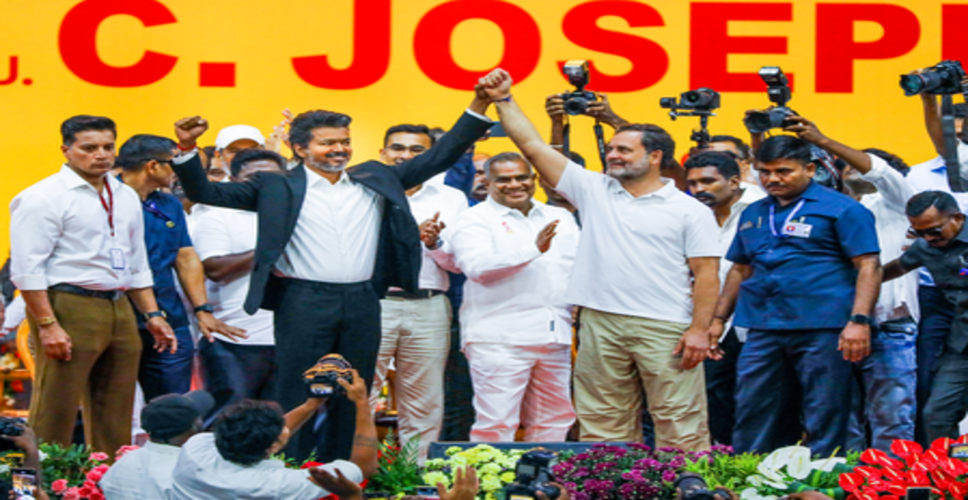 तमिलनाडु में कांग्रेस के खेमे से बन सकते है दो कैबिनेट मंत्री, पांच विधायकों ने दिया है समर्थन