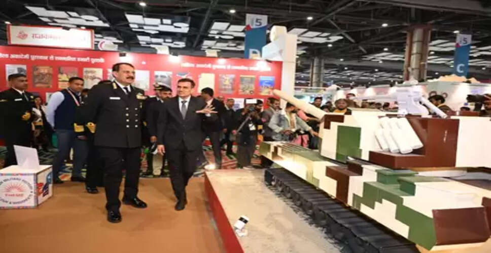 सभी लीडर्स निश्चित रूप से पाठक होते हैं: नौसेना प्रमुख