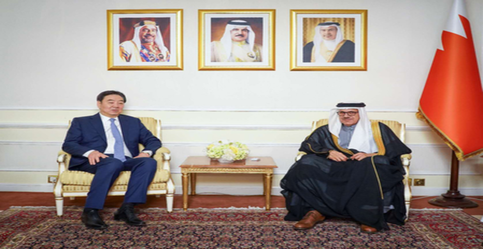 मध्य पूर्व मामलों के लिए चीन के विशेष दूत जाई जून ने बहरीन के विदेश मंत्री से मुलाकात की