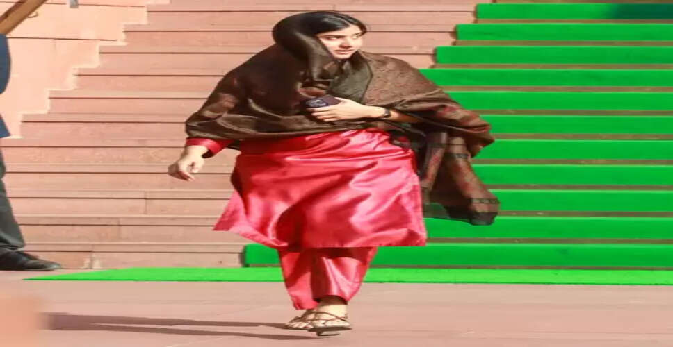 नीतीश कुमार ऐसा करेंगे तो सुरक्षा की गुहार महिलाएं कहां लगाएंगी : इकरा हसन