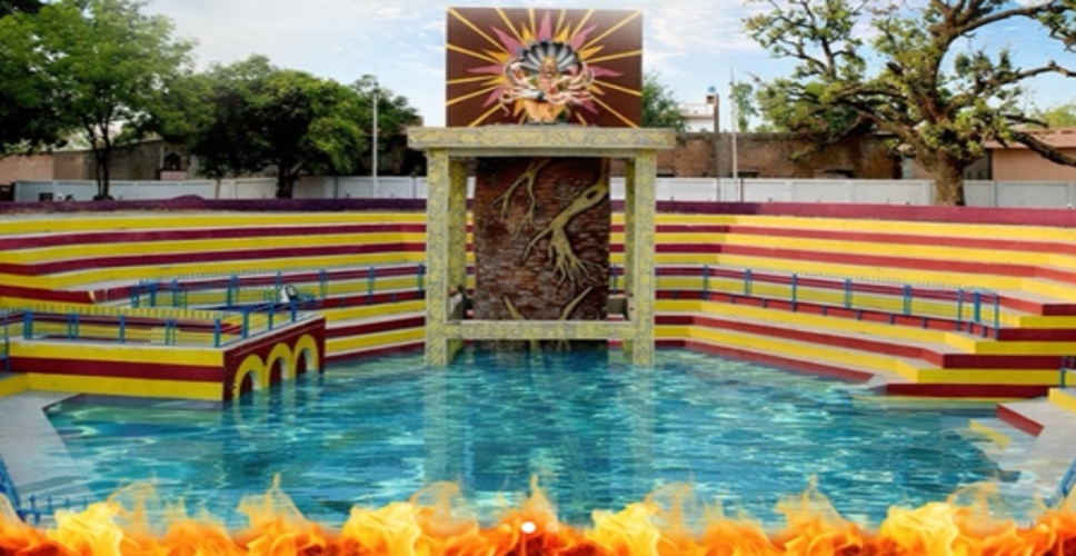 उत्तर प्रदेश का अद्भुत कुंड, जहां धर्म को मिली जीत, भक्त प्रह्लाद की भक्ति में भस्म हुई थी होलिका