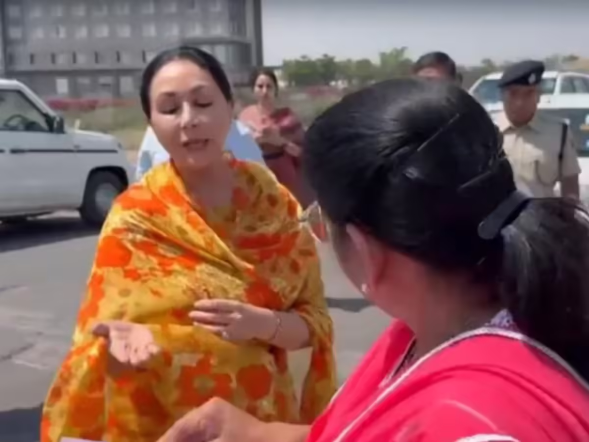 दीया कुमारी ने आमेर किले का दौरा कर गिरी दीवार का किया निरीक्षण, वीडियो में जानें अधिकारियों को कर दी जमकर खिंचाई