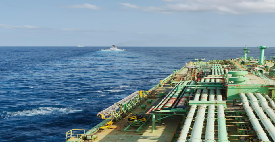 मिडिल ईस्ट संघर्ष: 'हॉर्मूज' के बाद अब 'बाब-अल-मंदेब' पर भी संकट गहराने की आशंका, इंडियन नेवी अलर्ट