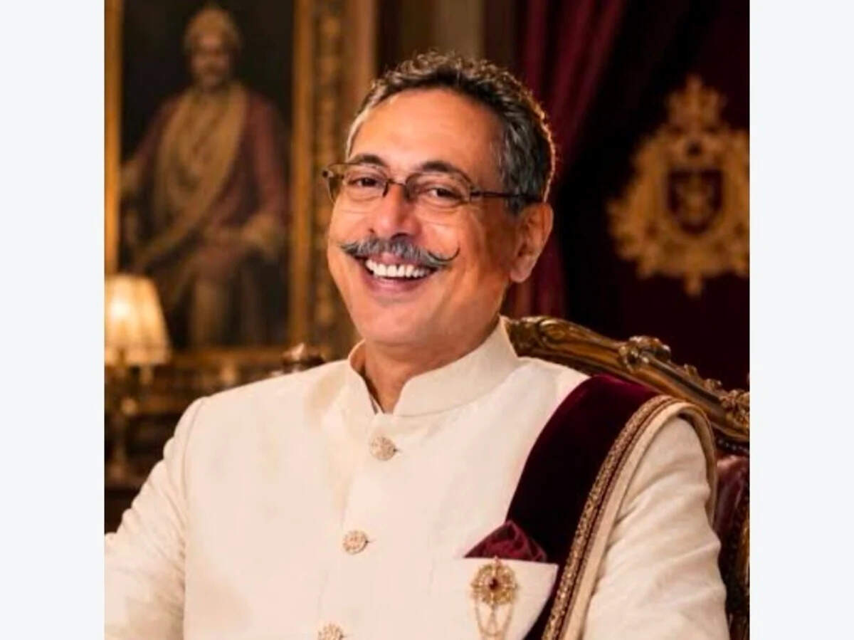 विश्वेंद्र सिंह का डोटासरा पर तीखा हमला, बोले- मूक-बधिर बने बैठे हैं; जनता दोनों जिलाध्यक्षों को राजनीतिक रूप से दफनाने को तैयार