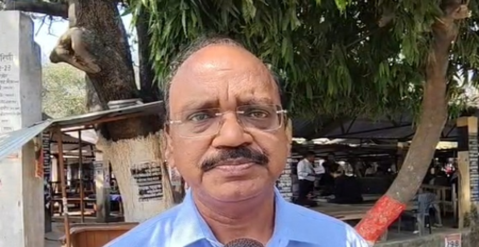 अयोध्या में होली पर 24 घंटे मेडिकल सुविधा रहेंगी उपलब्ध, सीएमओ देवेंद्र कुमार ने दी जानकारी