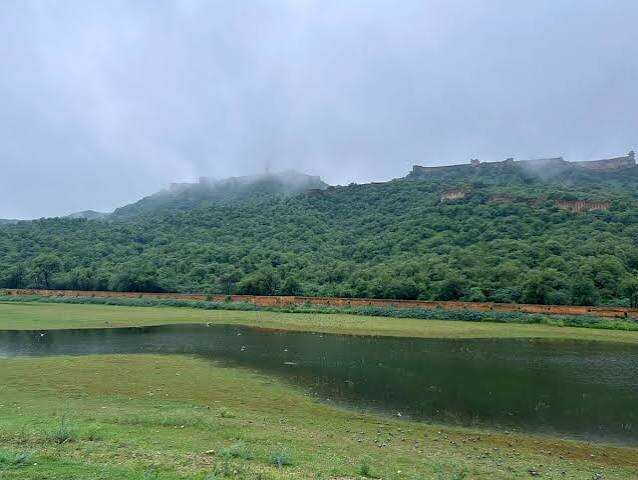राजस्थान में आज 36 जिलों में तेज बारिश का अलर्ट, बंगाल की खाड़ी के सिस्टम से बदला मौसम