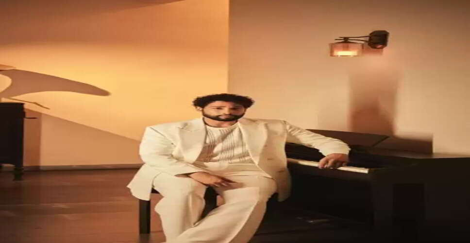 सिद्धांत चतुर्वेदी ने बॉलीवुड में छोटे शहरों के लेखकों की मुश्किलों पर खुलकर बात की