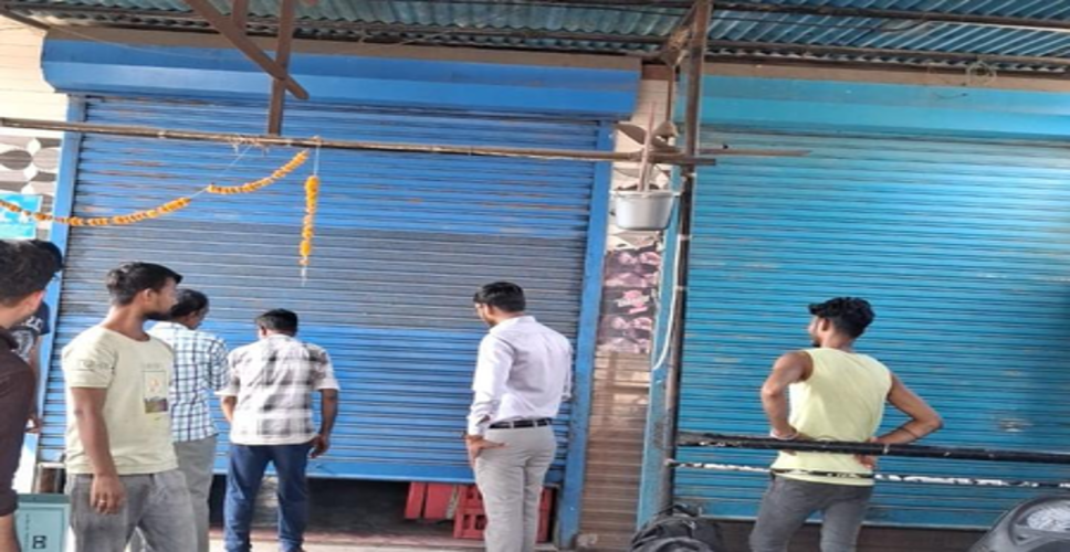 गुजरात में 2527 जगहों पर छापेमारी, 703 किलो खाद्य सामग्री नष्ट, अधिकारियों ने दी सख्त चेतावनी