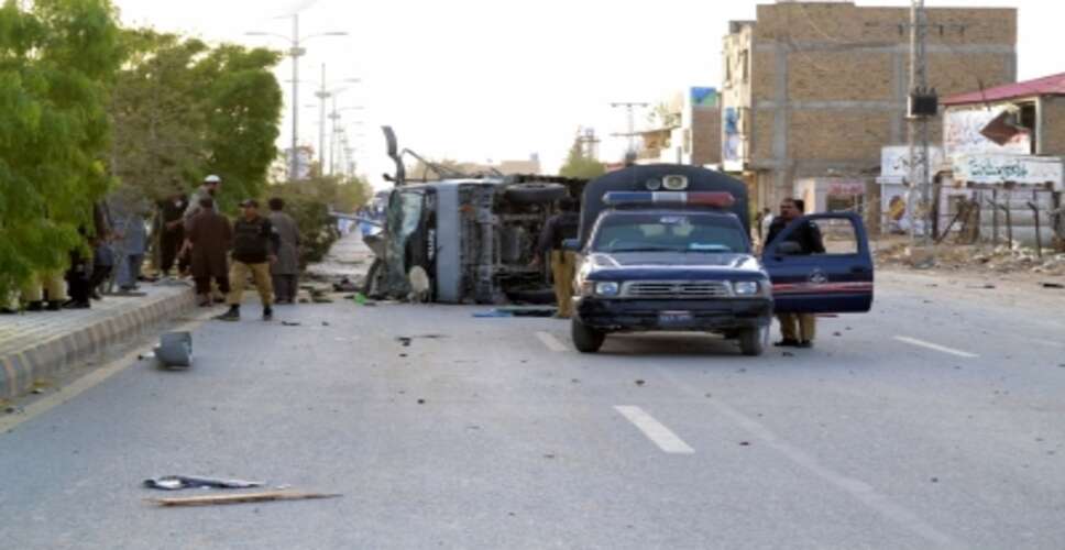 दशकों के संघर्ष और ढीले शासन का नतीजा है पाकिस्तान की अवैध हथियार संस्कृति: रिपोर्ट