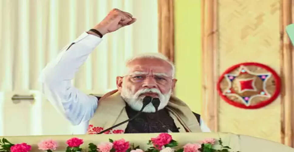 एलवीएम3-एम6 के सफल लॉन्च को पीएम मोदी ने बताया गौरव का पल, इसरो को दी बधाई