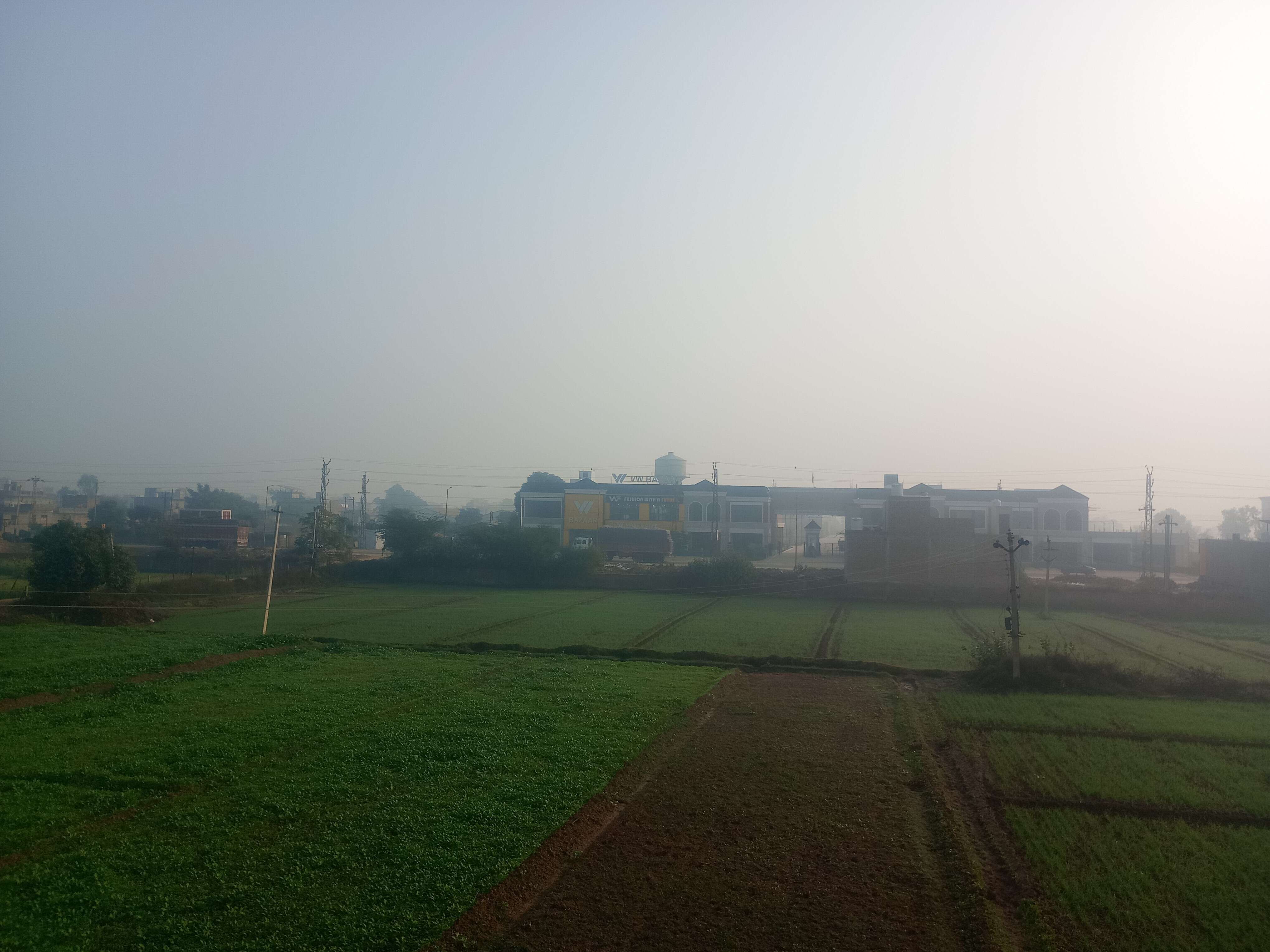 राजस्थान में मौसम का मिजाज बदला, वीडियो में देंखे कई जिलों में बारिश-ओलावृष्टि से राहत और नुकसान दोनों