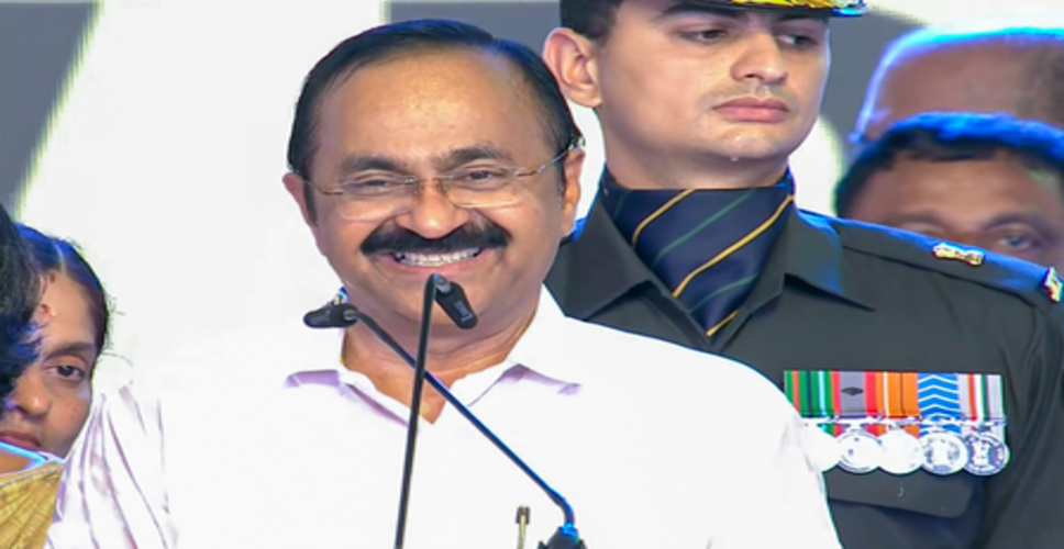 केरल में विभागों का बंटवारा पूरा, सीएम वीडी सतीशन ने संभाला वित्त और पोर्ट्स मंत्रालय