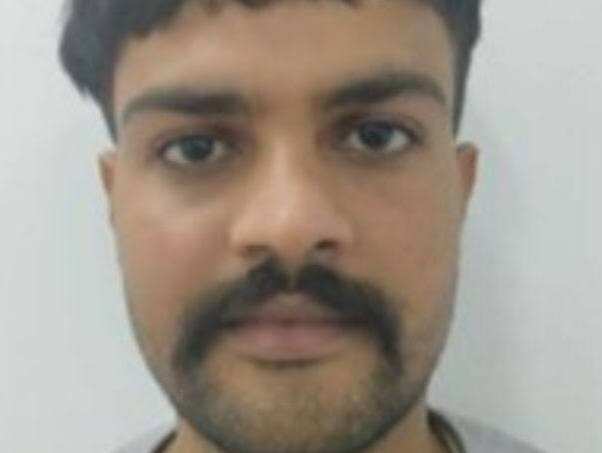 राजस्थान हाईकोर्ट LDC भर्ती में डमी कैंडिडेट से दिलाई परीक्षा, वीडियो में जाने SOG ने दौसा के आरोपी को किया गिरफ्तार