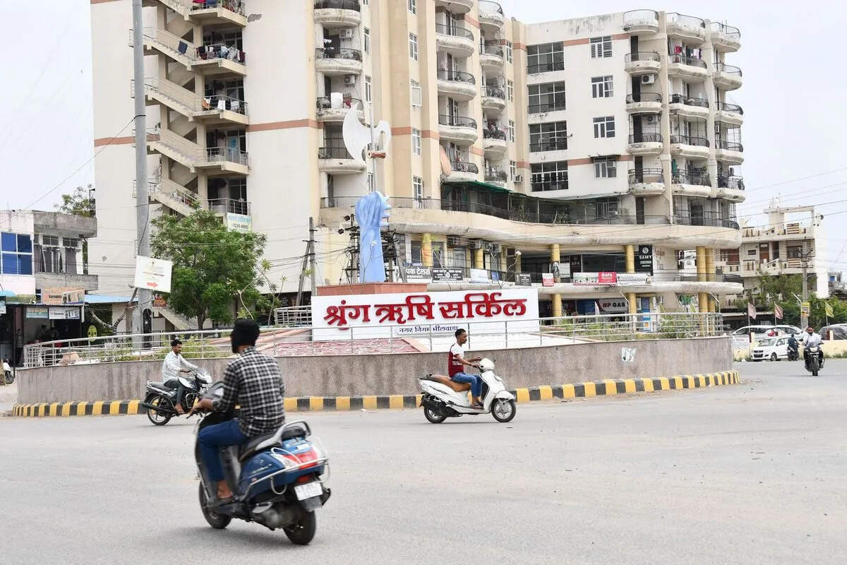 भीलवाड़ा में यातायात व्यवस्था बदहाल, सर्कल बन रहे हादसों का कारण