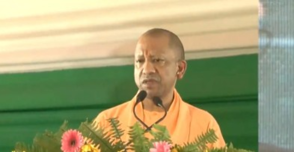 बदला हुआ गोरखपुर बनेगा देश के लिए विकास मॉडल: सीएम योगी