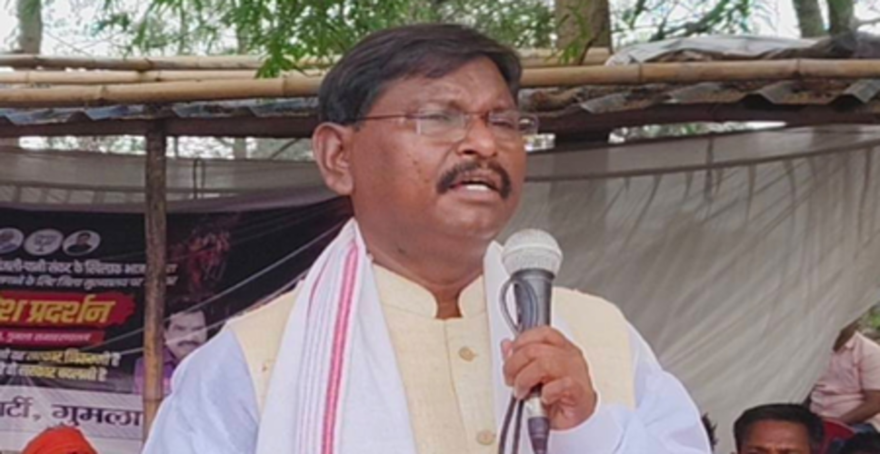 चाईबासा प्रशासन के रवैये पर भड़के अर्जुन मुंडा, बोले- 'मर्यादाओं की हुई अनदेखी', बाबूलाल मरांडी ने सरकार को घेरा
