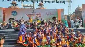 वीडियो में देंखे राजस्थान दिवस पर जवाहर कला केंद्र में ब्रज महोत्सव का भव्य आयोजन