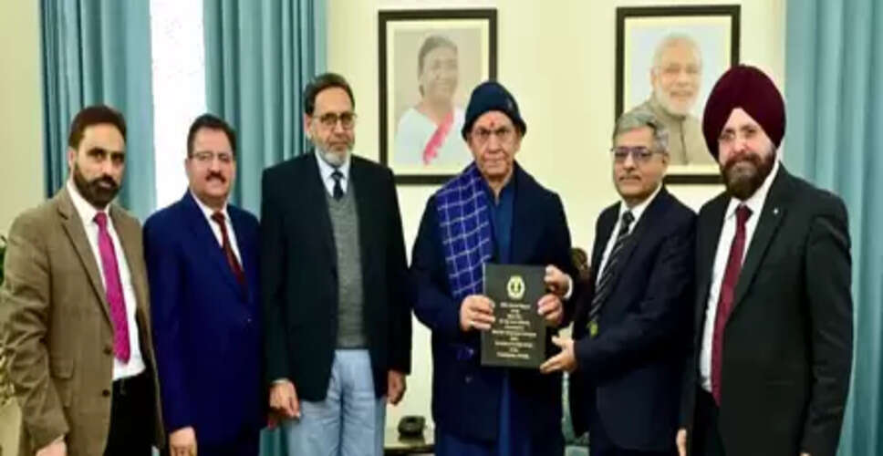 जम्मू-कश्मीर लोक सेवा आयोग ने उपराज्यपाल मनोज सिन्हा को सौंपी वार्षिक रिपोर्ट