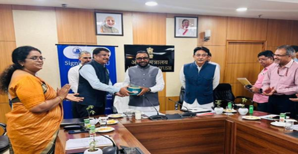 आयुषएक्ससिल और स्पाइसेज बोर्ड में समझौता, वैश्विक बाजार में बढ़ेगी आयुष और भारतीय मसालों की पहुंच