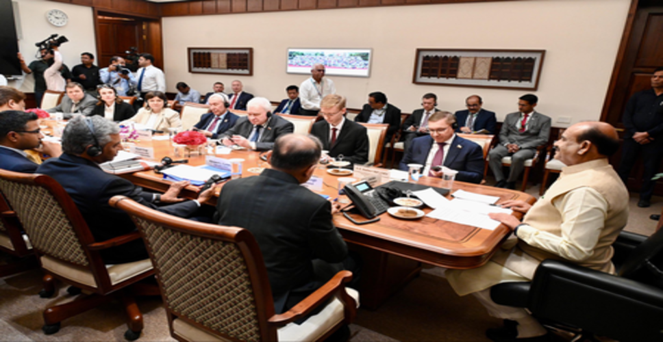 व्लादिमीर याकुशेव की अगुवाई में रूसी प्रतिनिधिमंडल ने लोकसभा अध्यक्ष से की मुलाकात