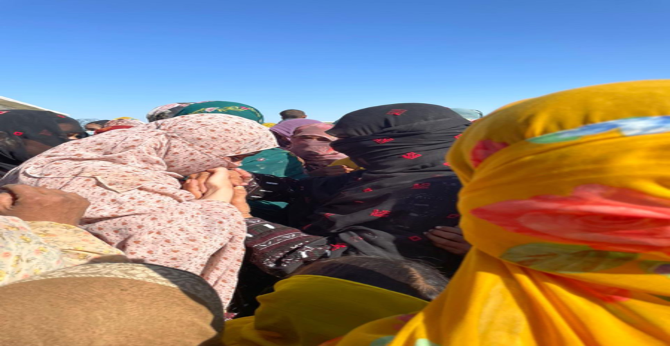 कराची में पाबंदियों के बावजूद 'औरत मार्च' में जुटी भीड़, अध&zwj;िकारों को लेकर उठाई आवाज