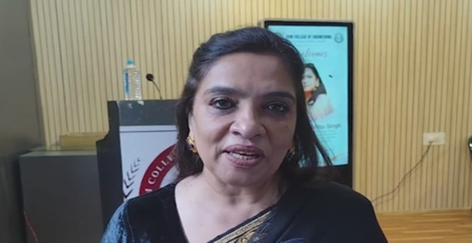 बारामूला के एसएसएम कॉलेज में डॉ. रितु सिंह ने छात्रों को किया प्रेरित, कौशल विकास और नवाचार पर दिया विशेष जोर