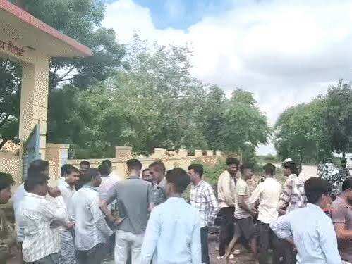 झालावाड़ में ढाई घंटे में 3 बार भूकंप के झटके, वीडियो में जाने घरों से बाहर निकले लोग; स्कूलों में छुट्टी