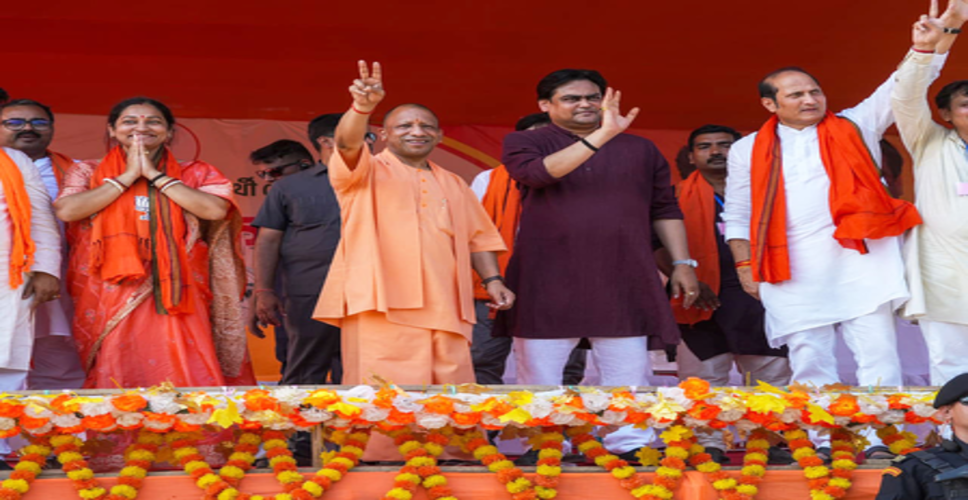 बंगाल में गुंडाराज खत्&zwj;म करने के लिए डबल इंजन सरकार आवश्यकः सीएम योगी